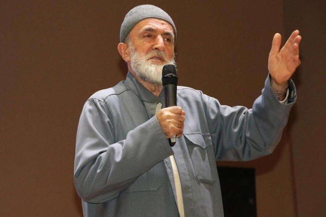 Göktaş: "Rabbimizin uymamızı istediği, 'sakın yaklaşmayın' buyurduğu hudutları vardır"