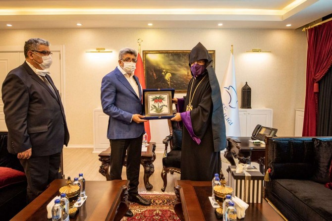 Patrik Maşalyan, Vali Bilmez'i ziyaret etti