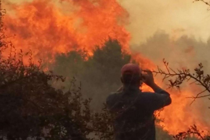 Çorum ve Sinop arasındaki orman yangını kontrol altına alındı