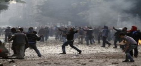 Mısır'da kanlı gösteriler: 50 yaralı