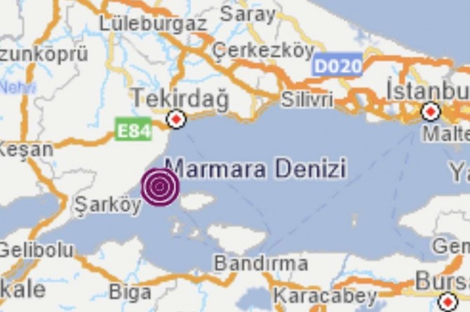 İstanbul Valiliğinden deprem açıklaması: Olumsuzluk bildirilmedi