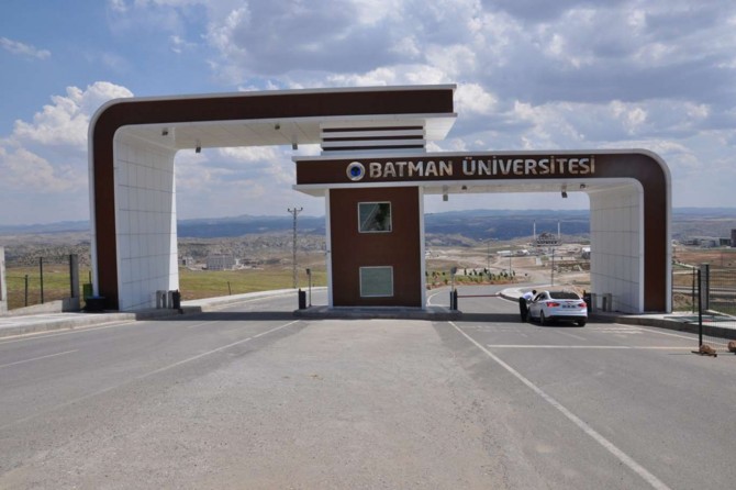 Batman Üniversitesi’nde uzaktan eğitim kararı