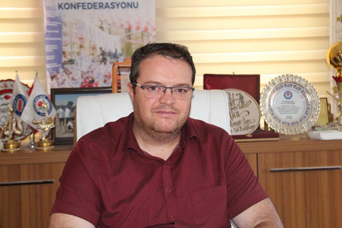 Eğitim Bir-Sen Van Şube Başkanı Uca: “Okulların eğitime açılması büyük cesaret”