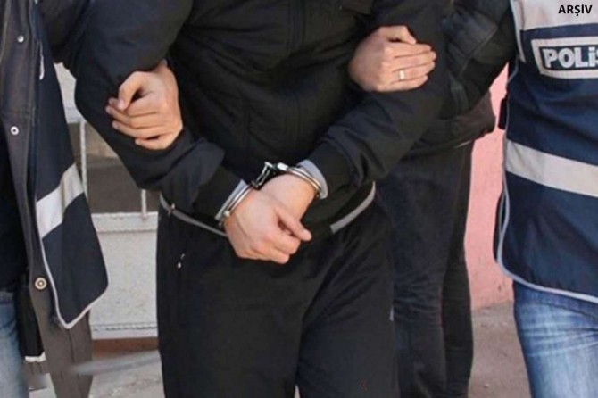 Adana merkezli 15 ilde FETÖ operasyonu