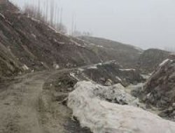 Heyelan altında kalan 4 PKK'lı öldü