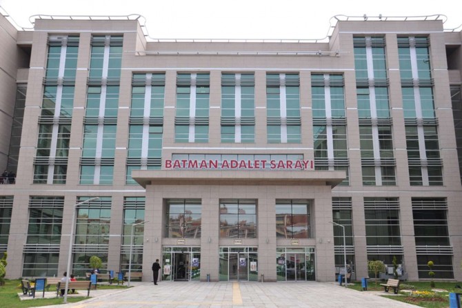 Batman ÖNDER, Erol Mütercimler hakkında suç duyurusunda bulundu