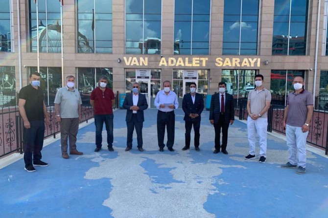 Erol Mütercimler'e bir suç duyurusu da Van'dan