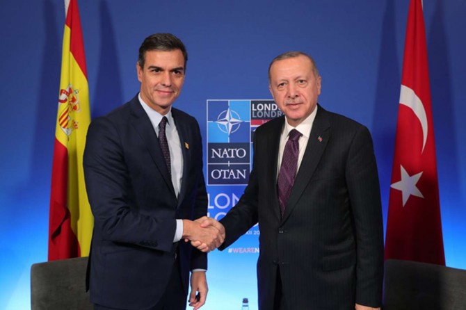 Erdoğan, Spanish PM Sanchez talk over phone