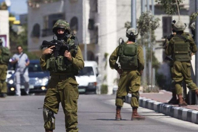 Siyonîstên îşxalker yek jê zarok 4 Filistînîyan birîndar kirin