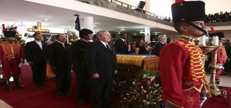 Hugo Chavez'in cenaze töreni yapıldı