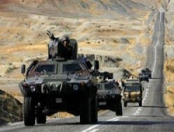 Diyarbakır'da askeri araca mayınlı saldırı