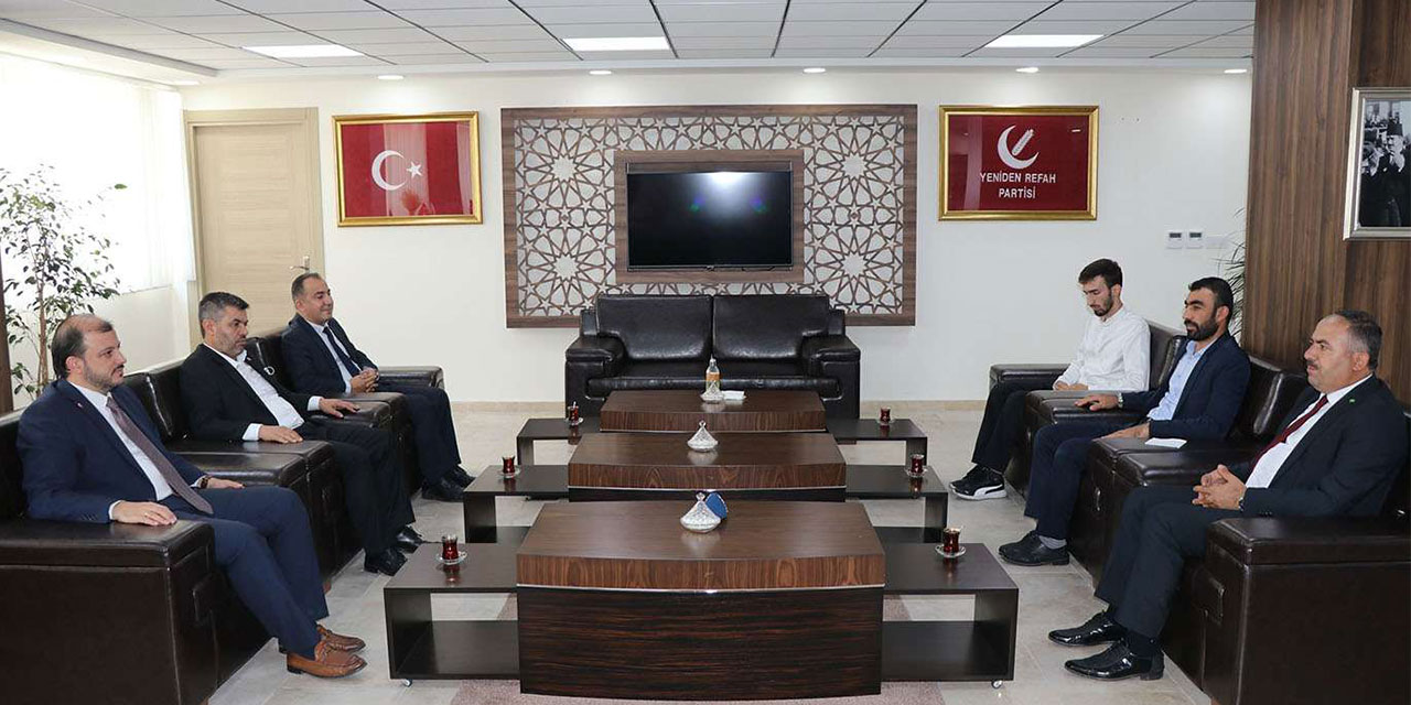 HÜDA PAR İstanbul İl Başkanlığından Yeniden Refah Partisi İl Başkanlığına ziyaret