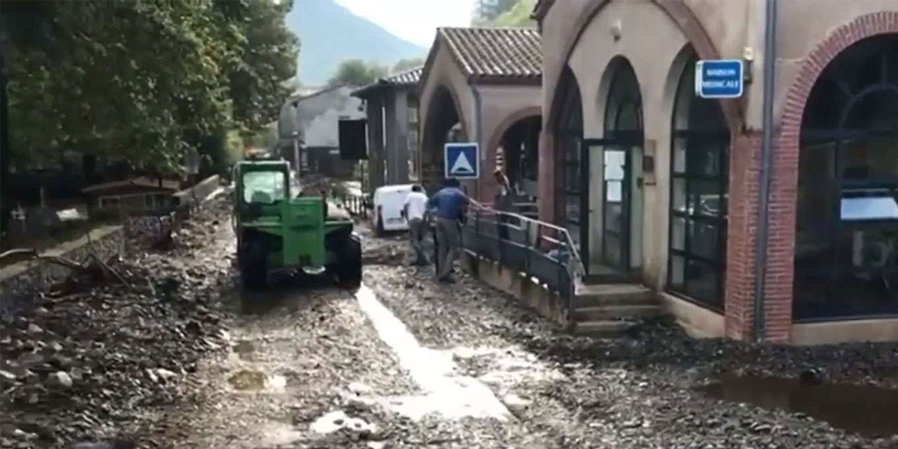 Fransa'da etkili olan sel hayatı olumsuz etkiledi