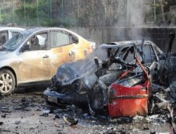 8 Bersûc Hatin Desteserkirin