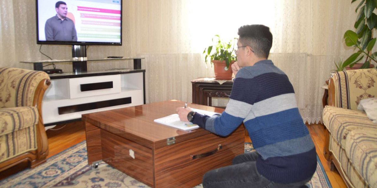 Uzaktan eğitimin olumsuz yönleri giderilmeli