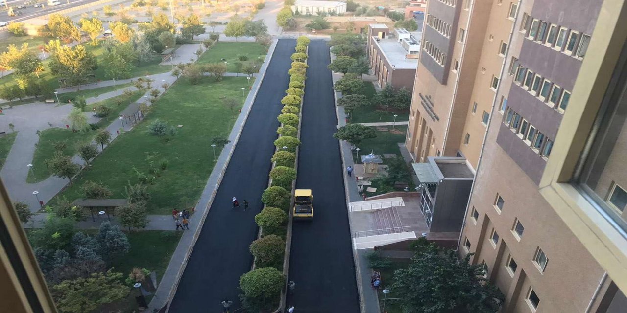 Diyarbakır'da sağlık kurumları yerleşkeleri asfaltlandı