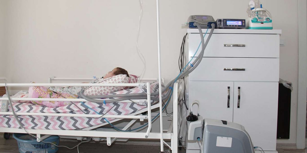SMA hastası küçük kızın ailesinden hayırseverlere çağrı: Meryem'ime nefes olun