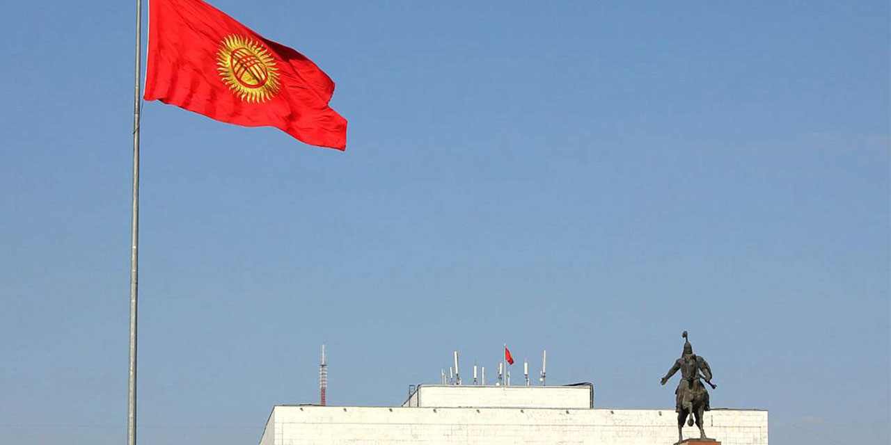 Kırgızistan sandık başında