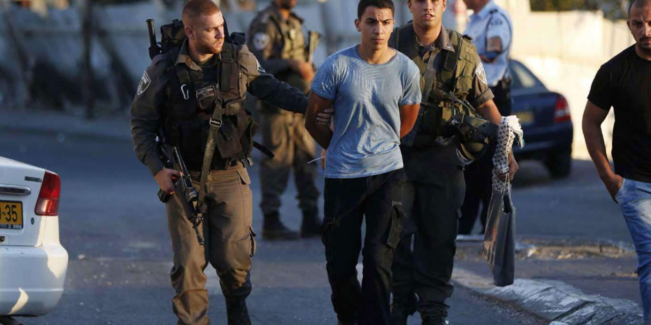 Siyonist işgal rejimi 22 Filistinliyi esir aldı