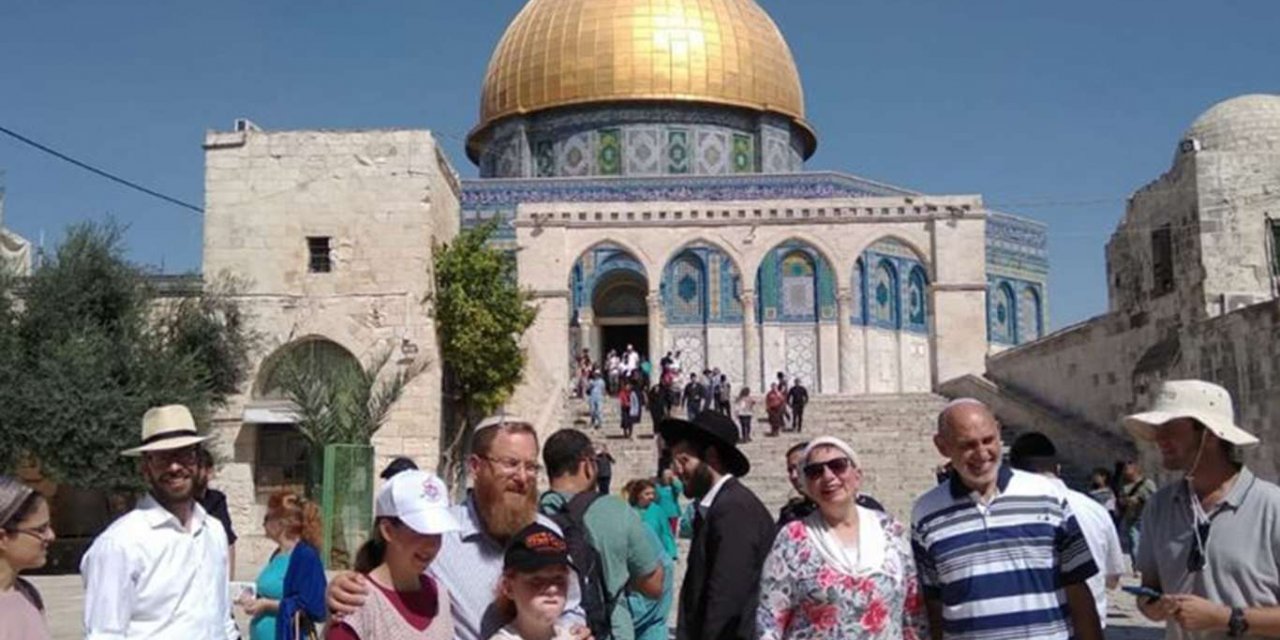 Filistin Vakıflar Bakanlığı Mescid-i Aksa'ya yapılan baskınları kınadı