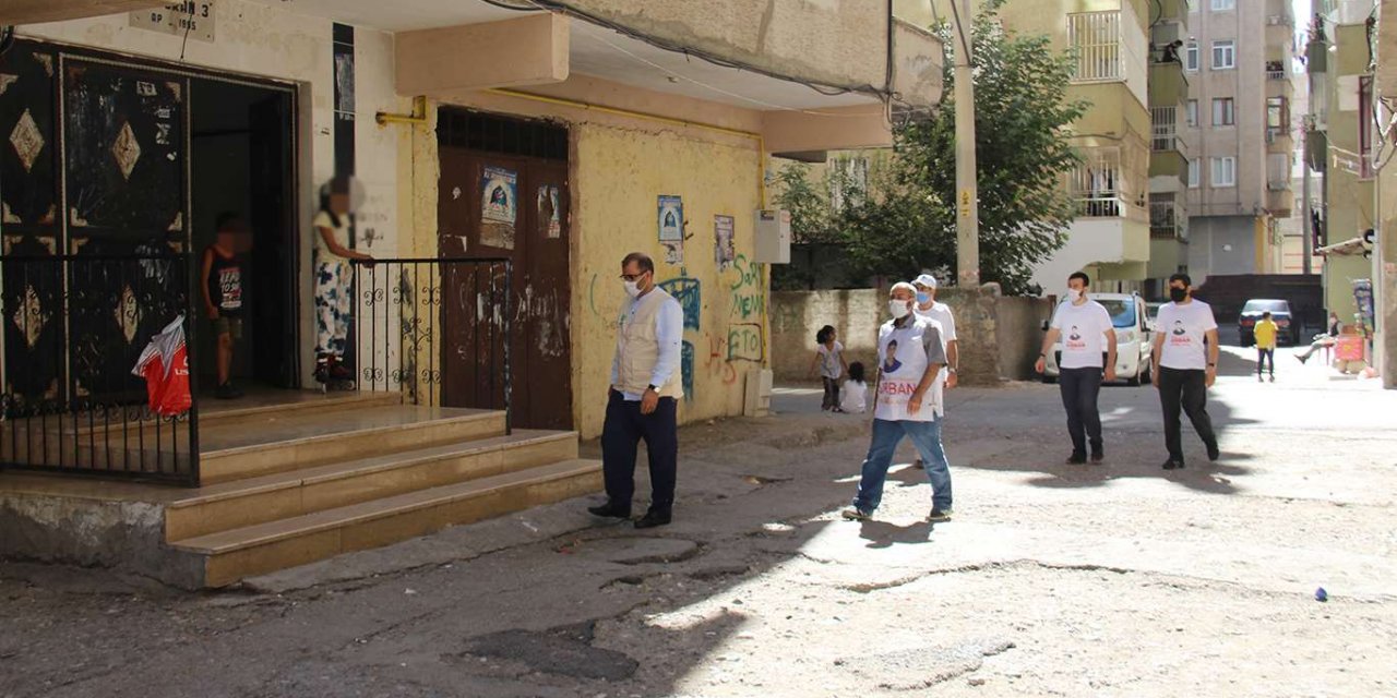 Yasin Börü ve arkadaşlarının katledildiği mahallede kurban eti dağıtıldı