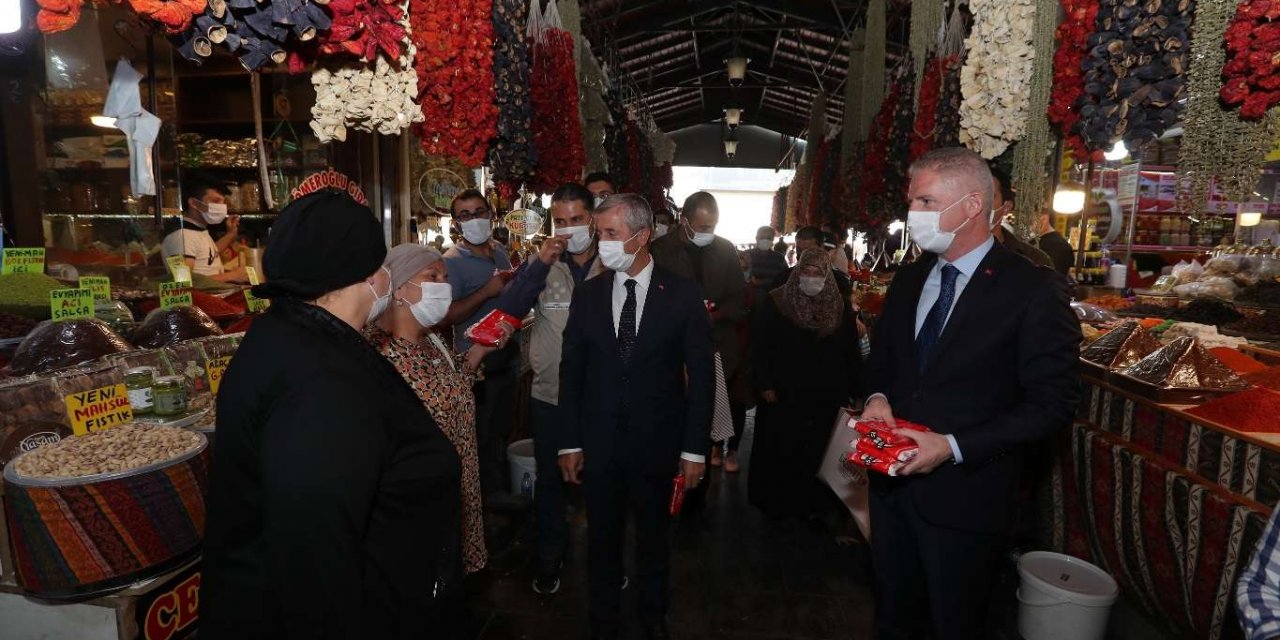 Gaziantep Valisi Gül; sosyal mesafe, maske ve hijyen uyarısında bulundu