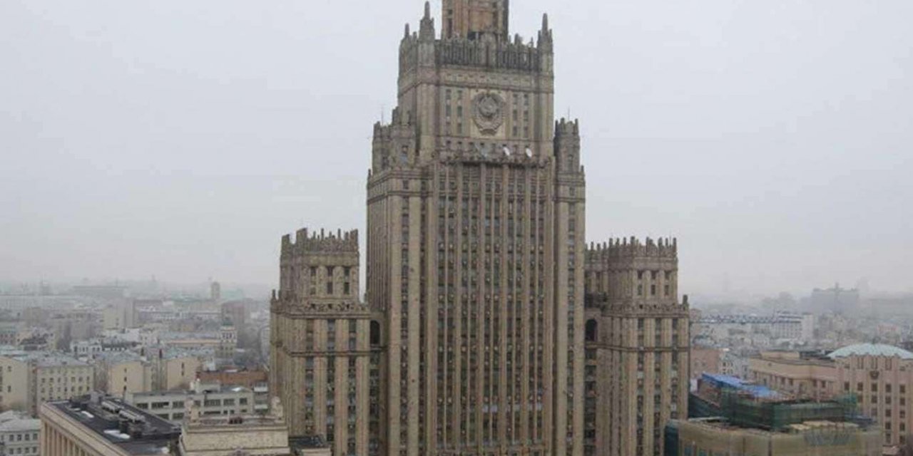 Azerbaycan ve Ermenistan dışişleri bakanları bugün Moskova'da görüşecek