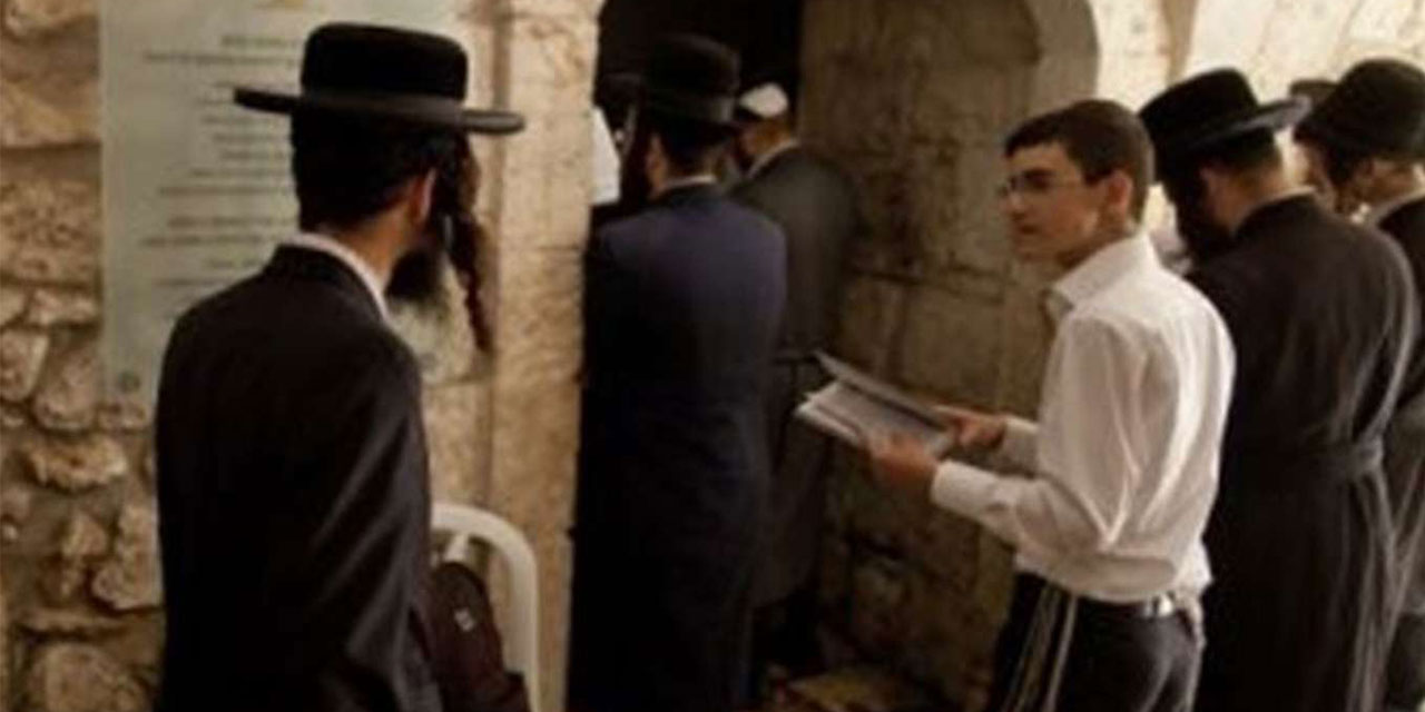 Siyonist işgalci Yahudi yerleşimciler Kudüs sokaklarında kışkırtıcı eylemlerde bulunuyor