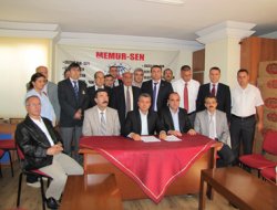 Memurlar Serbest Kıyafetle İşe Gidecek