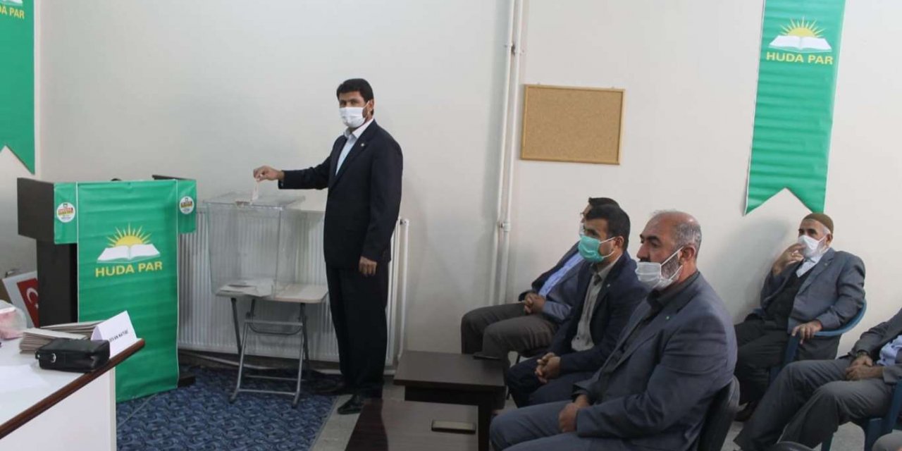 HÜDA PAR Muş 3'üncü Olağan İl Kongresini gerçekleştirdi