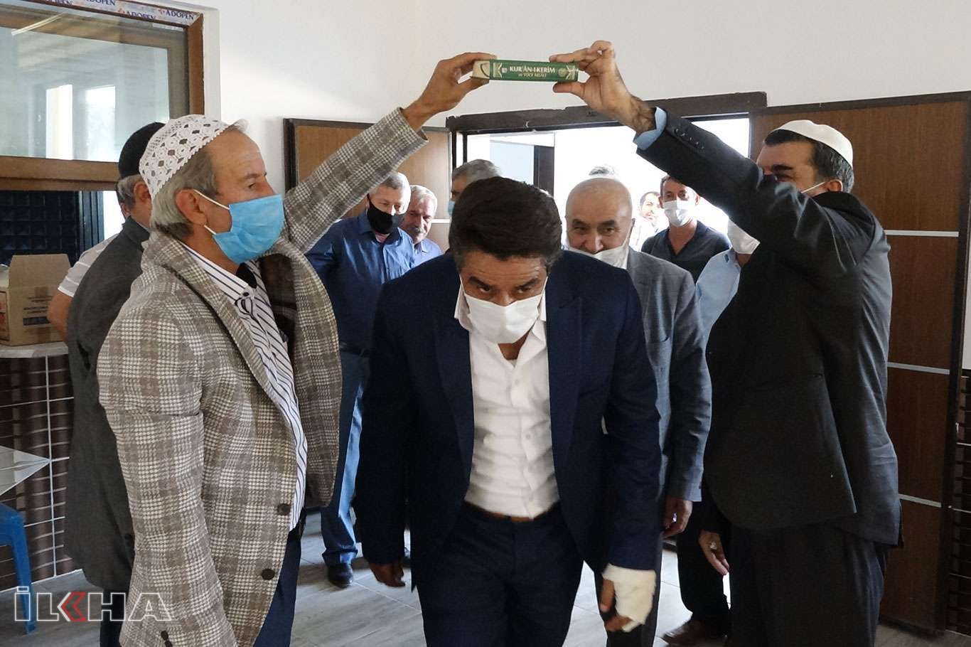 HUDA PARê malbatên ku di nav wan de hisûmet hebû li hev anî