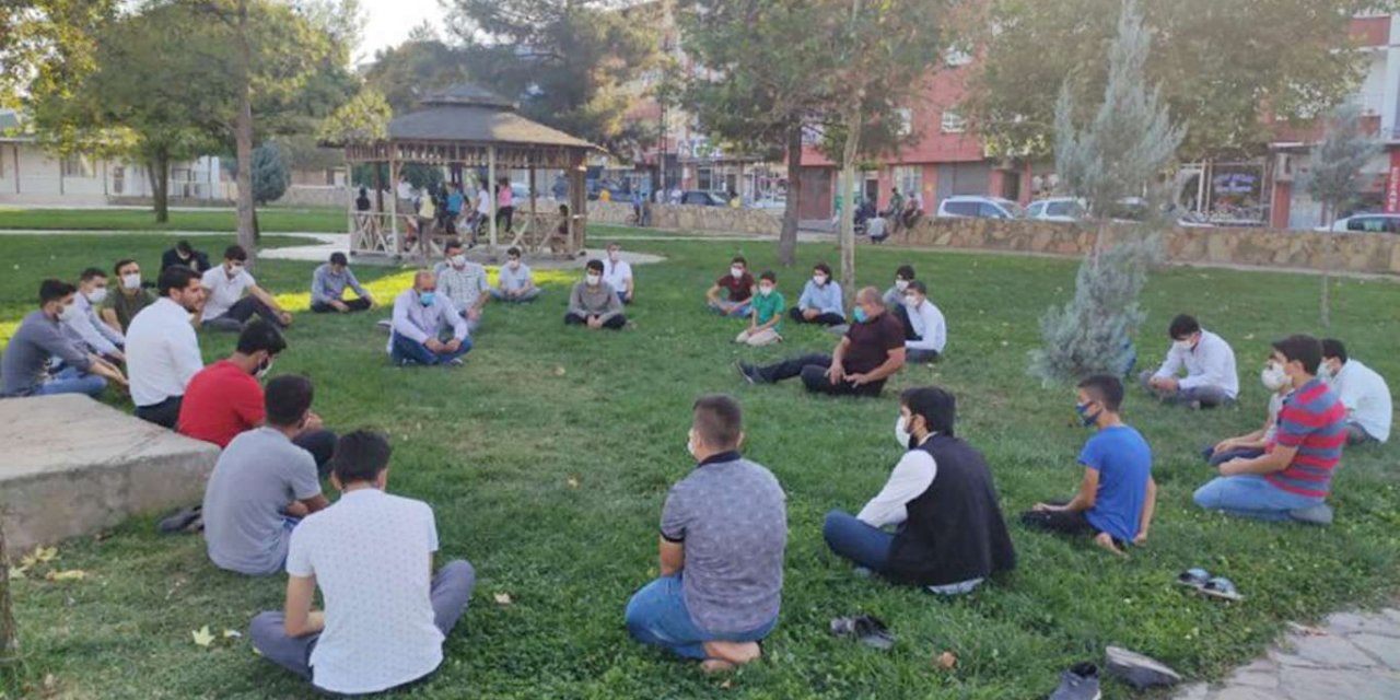 HÜDA PAR Batman’da “Bağımlılıktan Kurtulalım” projesiyle gençlerle bir araya geldi