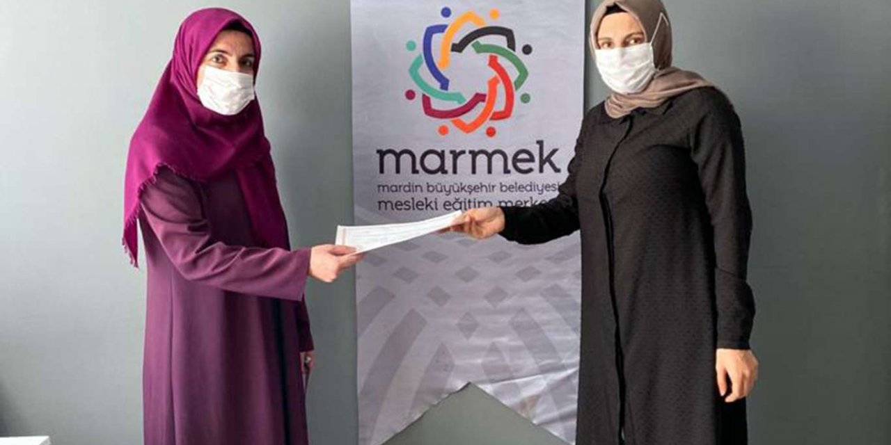 Kur’an-ı Kerim eğitimlerini tamamlayan kursiyerlere sertifika verildi