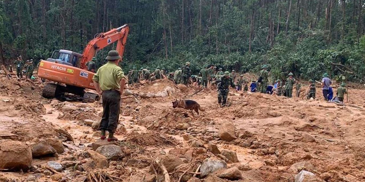 Vietnam'da toprak kayması: 22 askeri personel öldü
