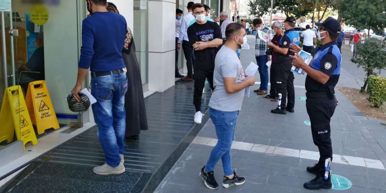 Gaziantep’te maske ve sosyal mesafe denetimleri sürüyor