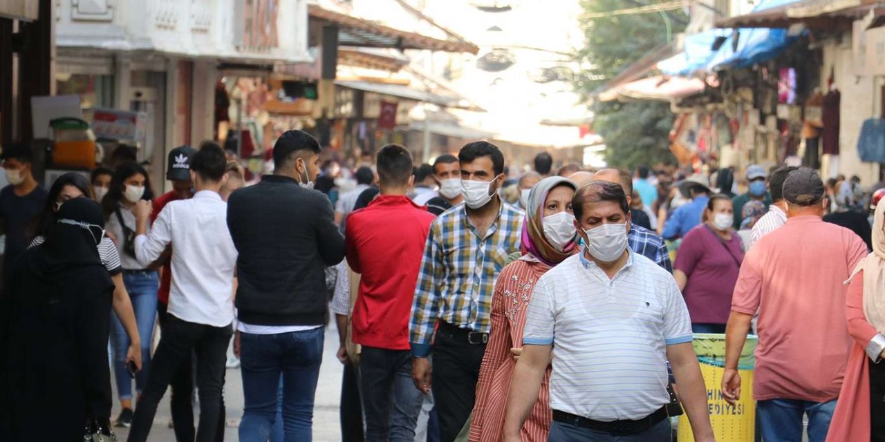 Covid-19 kurallarına uymayan bin kişiye idari işlem uygulandı