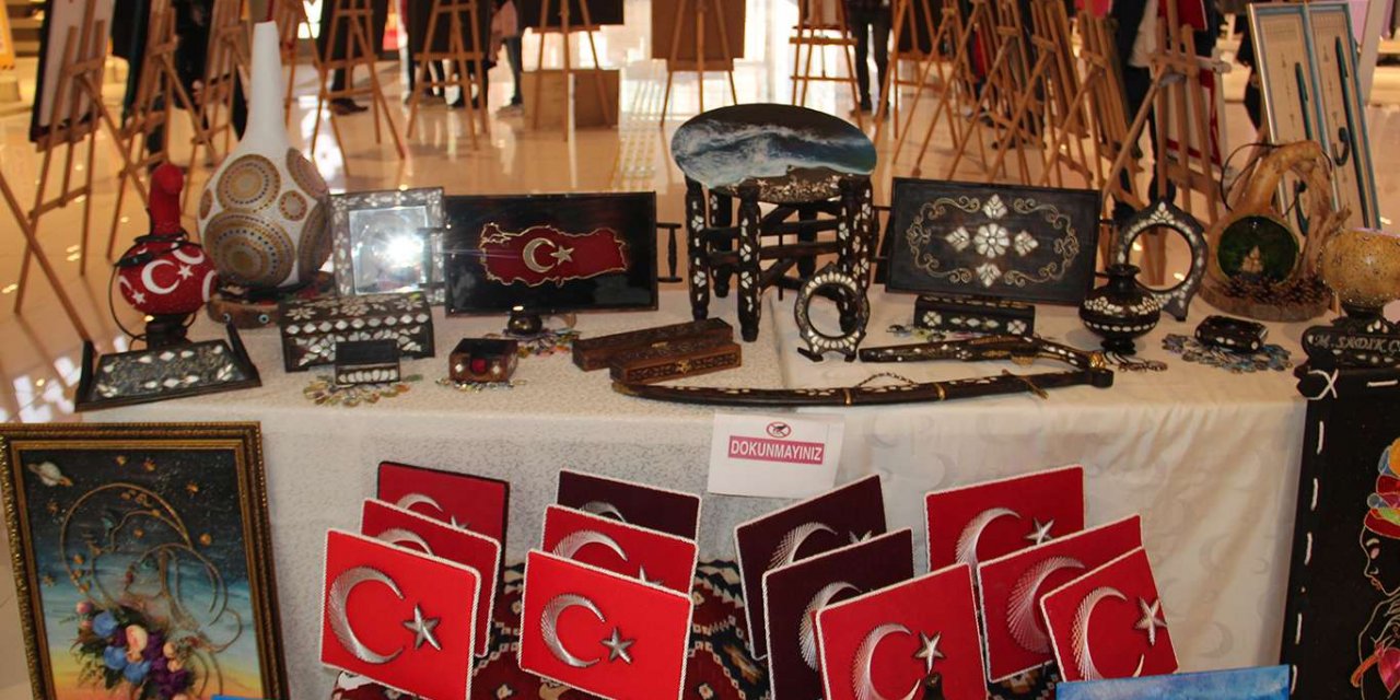 Van’da ilk Sedef Kakma sergisi açıldı