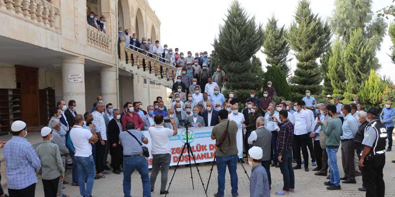 ​Macron’un İslam düşmanlığına tepkiler sürüyor