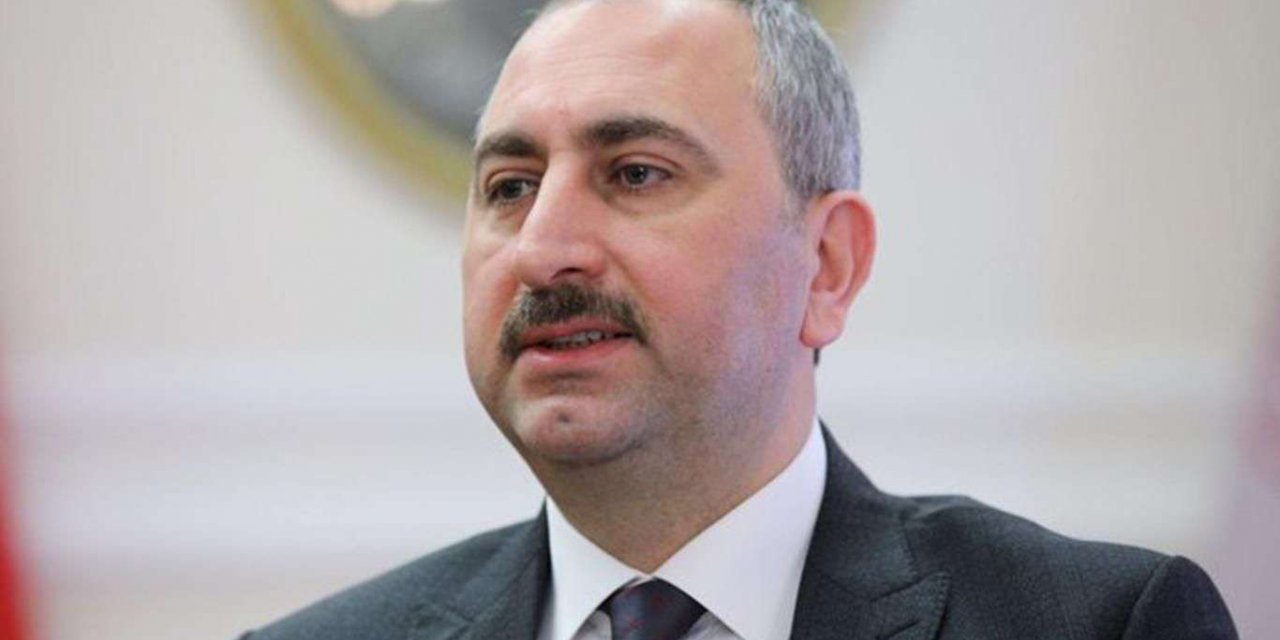 Adalet Bakanı Gül İzmir'deki depreme ilişkin soruşturma başlatıldığını açıkladı