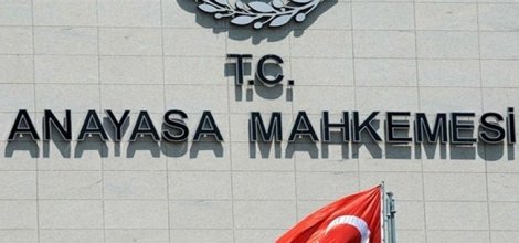 `Anadilde Savunma` Anayasa Mahkemesi`nde