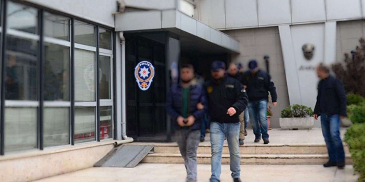 Adana'da aranan 256 şahıs yakalandı