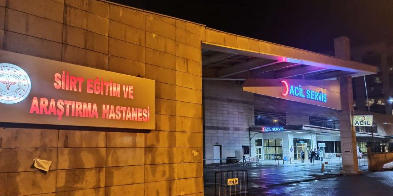 Siirt'te Covid-19 testi pozitif çıkan sağlık personelinin çalıştırıldığı iddiası