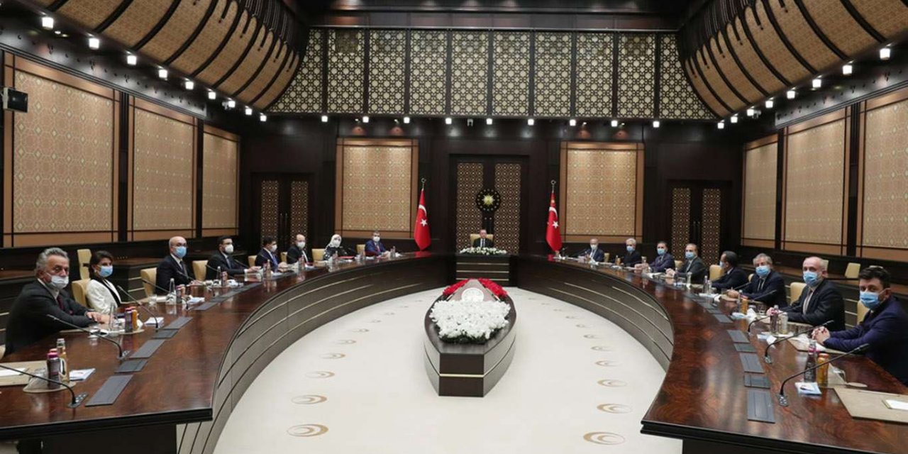 Erdoğan, Özel Hastaneler ve Sağlık Kuruluşları Derneği üyeleriyle görüştü