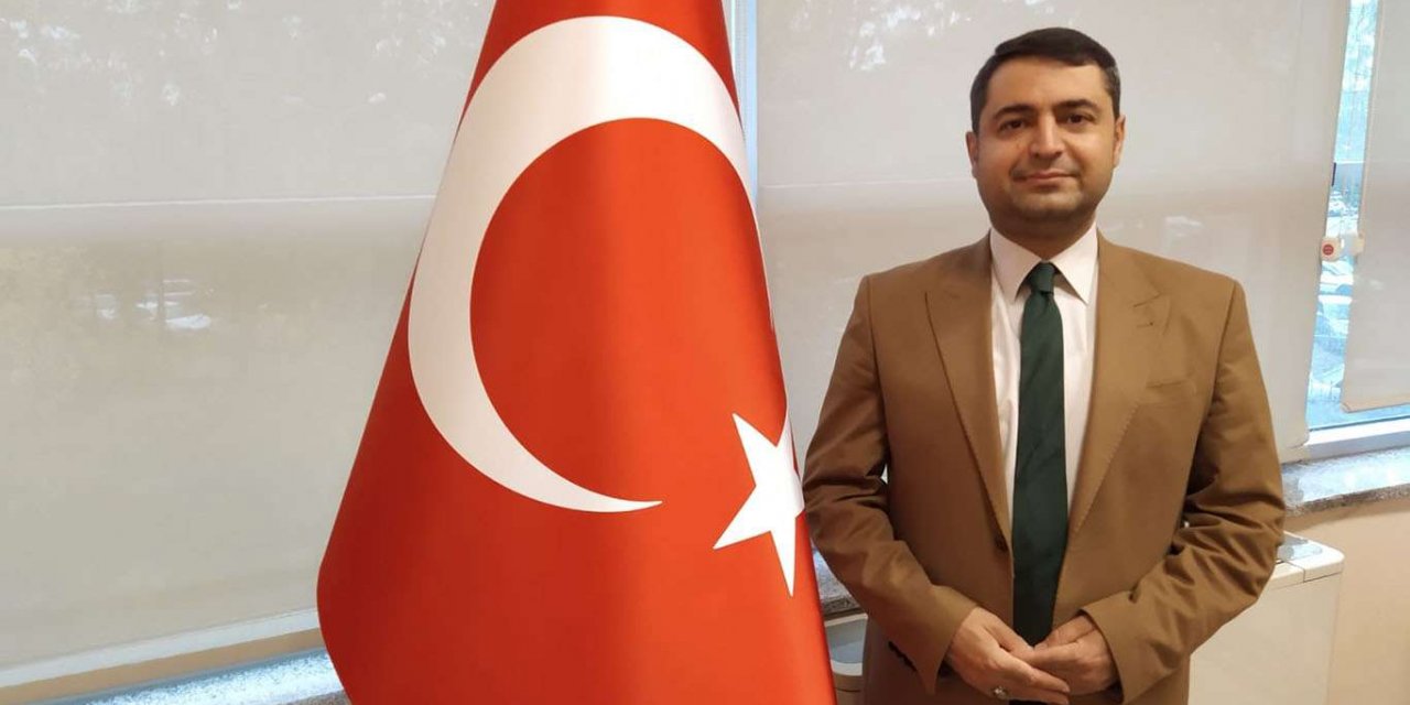 İlahiyatçı Dr. Yılmaz Arı'dan diyanet camiasına saldıranlara cevap