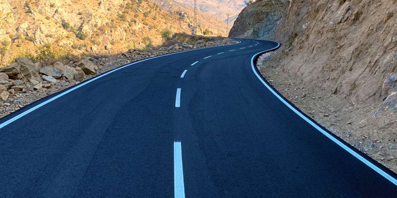 Batman’da 20 köy ve 30 mezra yolu tamamlandı