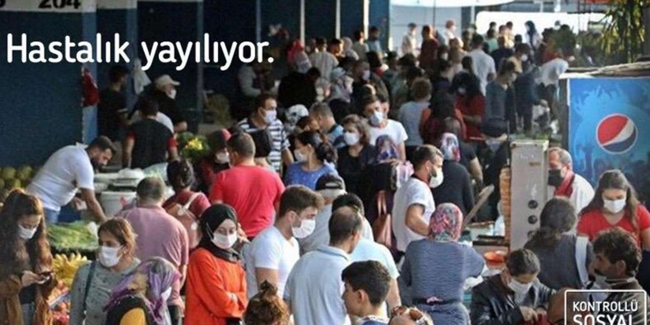 Bakan Koca pazar yerinde fotoğraf paylaşıp uyardı