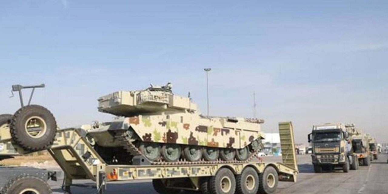 İran zırhlı birlikleri ülkenin kuzeybatı sınırına konuşlandı