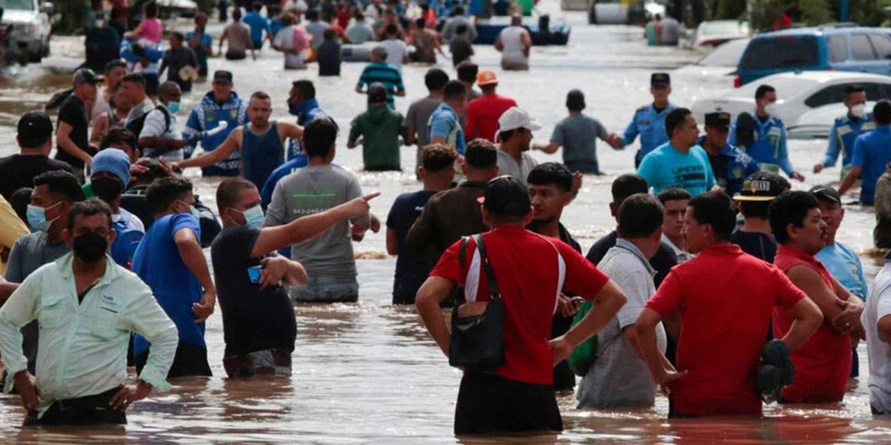 Eta Kasırgası'nda ölü sayısı artıyor