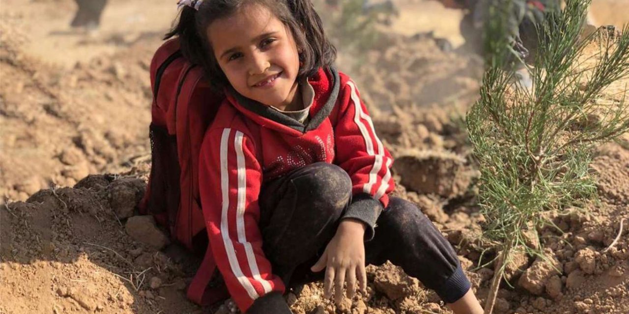 Barış Pınarı bölgesinde yaklaşık 10 bin fidan dikildi