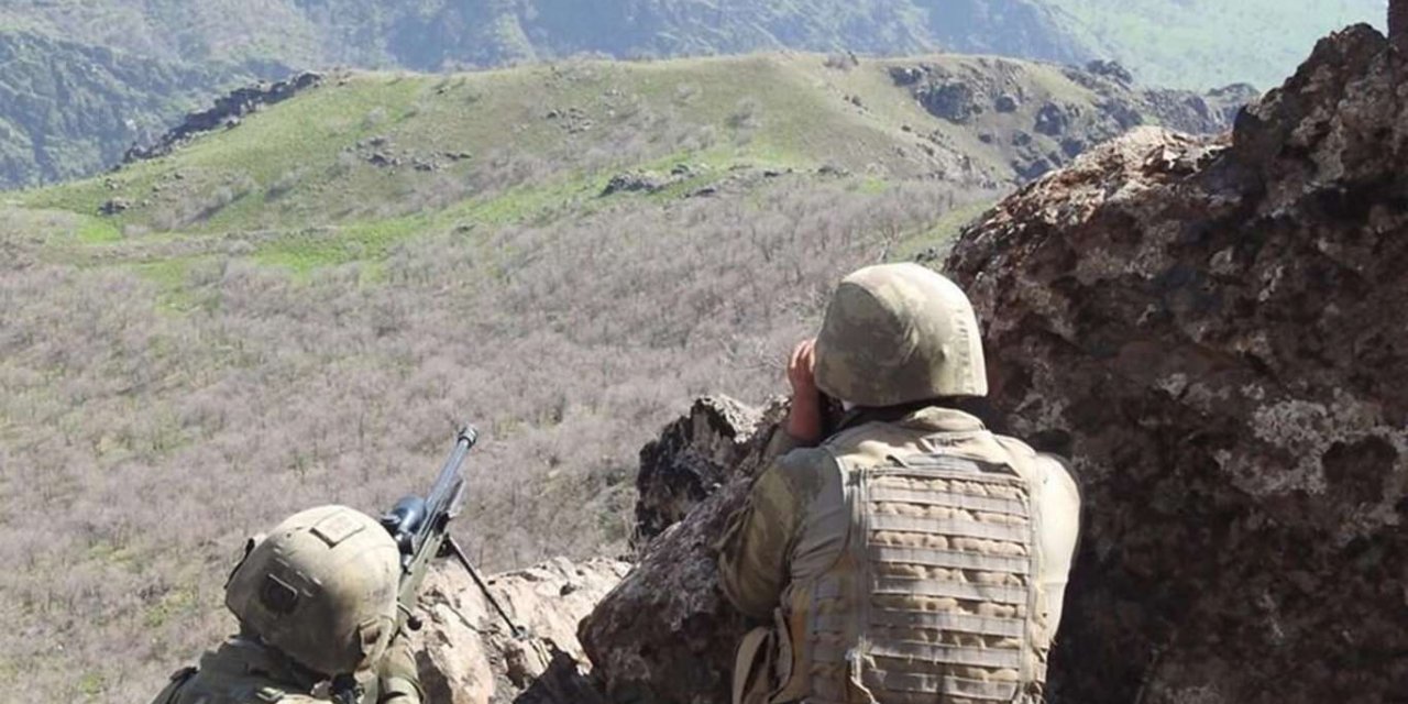 İkna edilen PKK mensubu Suriye sınırında teslim oldu